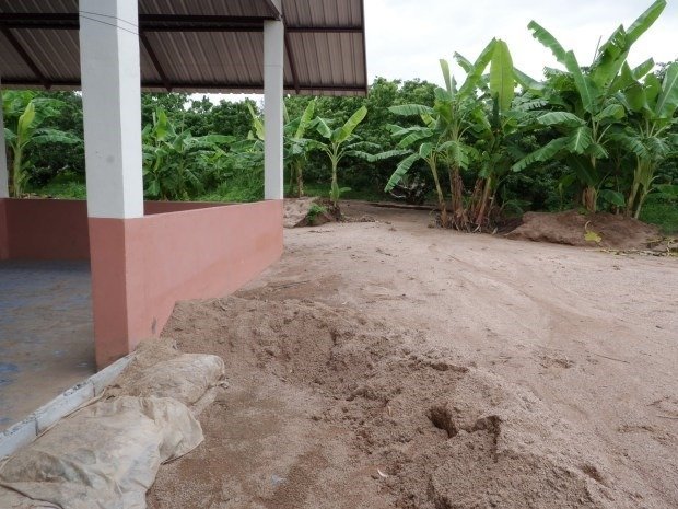 Tard Noi (Farng) Christian Fellowship Church Affected by flash floods 04