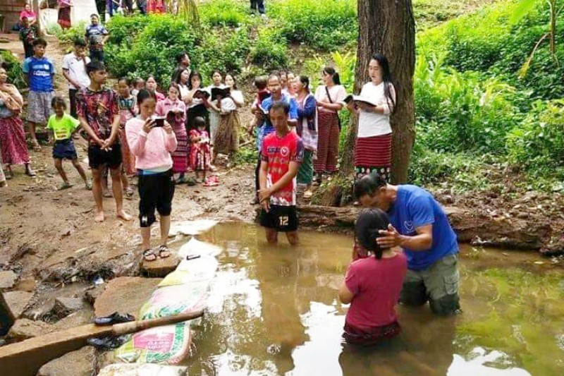 Huay Ja Karn Praise Church 02