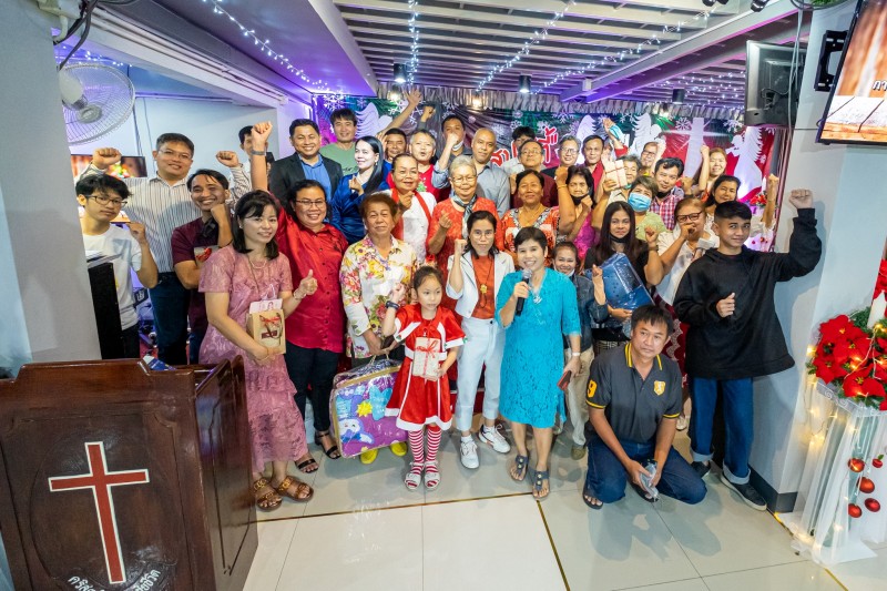 Pastors and leaders of the Vision Thailand Ministry of Bangkok and vicinity’s “Christmas Party 2022” 01