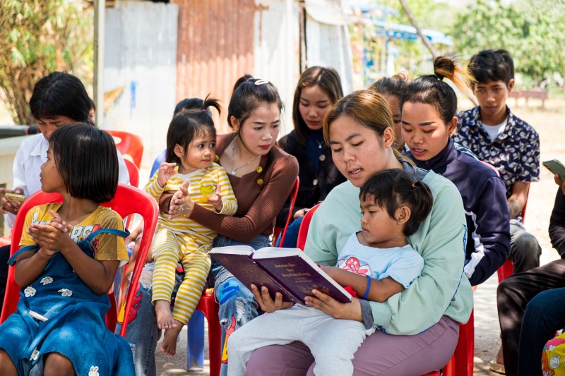 Srisophon Shared Love Group of believers, Cambodia 05