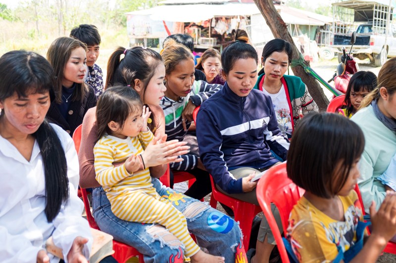 Srisophon Shared Love Group of believers, Cambodia 06