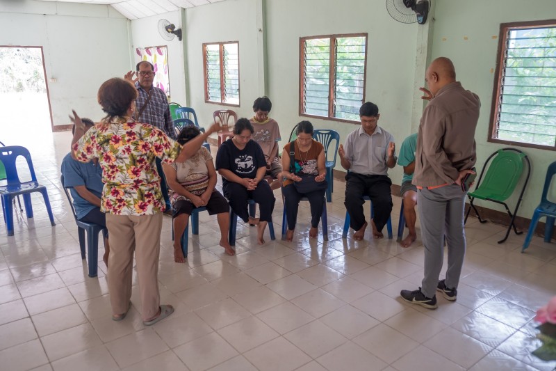 The Women's Committee of Vision Thailand Christian Fellowship visited female God’s servants, pastors, and the churches in the Northern Region. 06