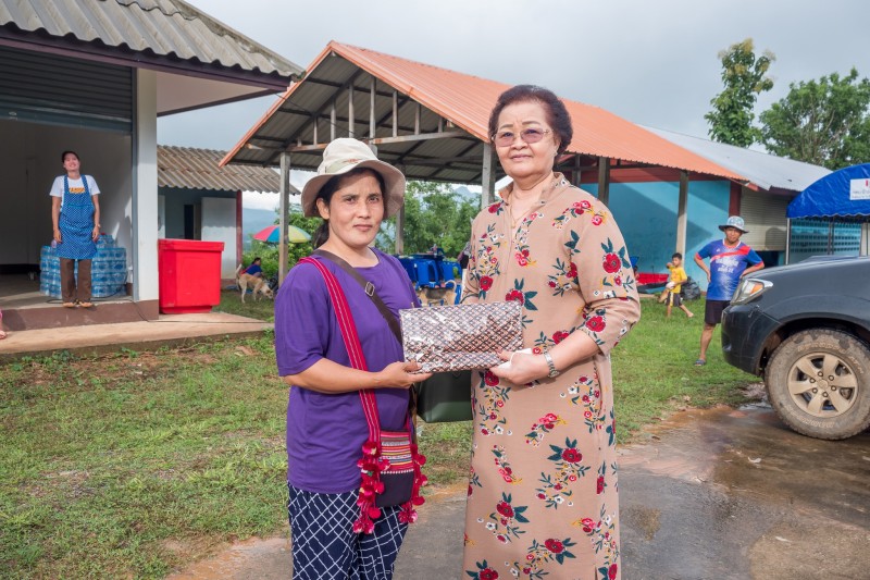 The Women's Committee of Vision Thailand Christian Fellowship visited female God’s servants, pastors, and the churches in the Northern Region. 13