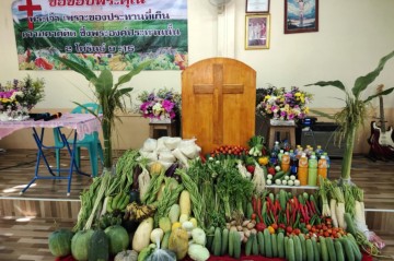 The tradition of “Firstfruits offering” 010